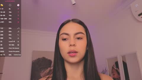 Snapshot of alejaa___ chatting on 1, 10, 2025 Alejandra online show from 1, 10, 2025