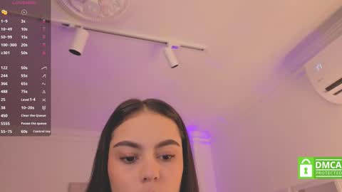 Snapshot of alejaa___ chatting on 3, 10, 2025 Alejandra online show from 3, 10, 2025