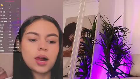Snapshot of alejaa___ chatting on 10, 10, 2025 Alejandra online show from 10, 10, 2025