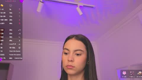 Alejandra online show from 12, 6, 2026