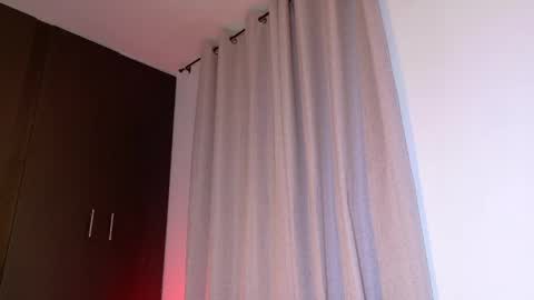 alejandra_dunn1 online show from 20, 5, 2026