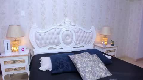 ALEJANDRA  online show from 5, 2, 2025