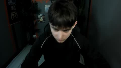 Snapshot of alejandro_ellias chatting on 28, 3, 2026 Alejandro online show from 28, 3, 2026