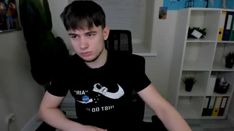 Snapshot of alejandro_ellias chatting on 2, 4, 2026 Alejandro online show from 2, 4, 2026