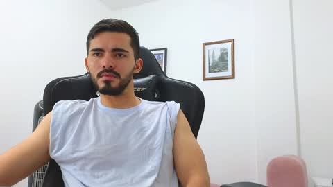 alejandroo_7 online show from 31, 12, 2024