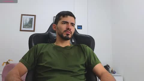 Snapshot of alejandroo_7 chatting on 13, 9, 2025 alejandroo_7 online show from 13, 9, 2025