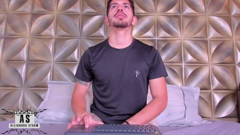Alejo  online show from 6, 1, 2025