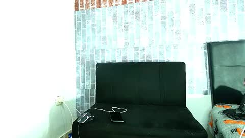 alejo_21cm online show from 26, 2, 2025