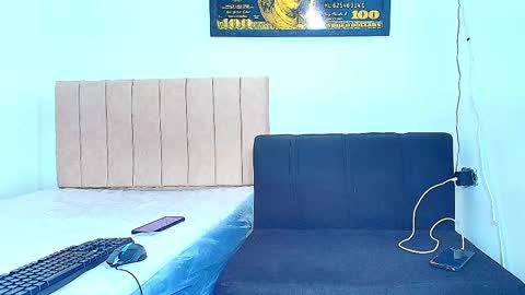 Snapshot of alejo_21cm chatting on 2, 10, 2025 alejo_21cm online show from 2, 10, 2025
