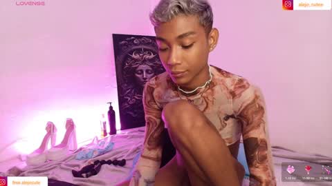 Snapshot of alejo_cute chatting on 8, 1, 2025 alejo_cute online show from 8, 1, 2025