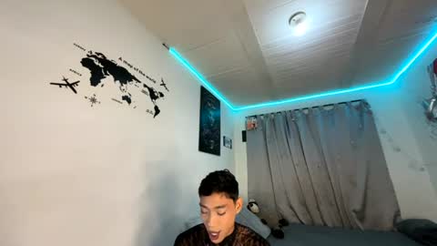 alejo_cute online show from 9, 7, 2026