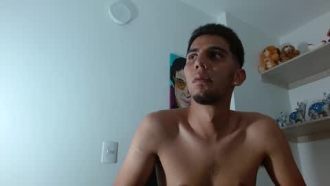 Snapshot of alejo_hot23 chatting on 12, 1, 2025 David online show from 12, 1, 2025