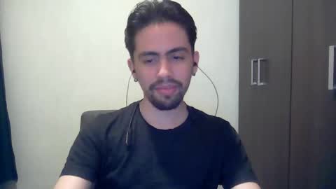 Snapshot of alejo_shy chatting on 8, 12, 2024 alejo_shy online show from 8, 12, 2024