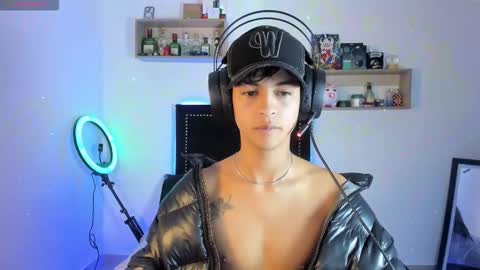 Snapshot of alejoo_storms chatting on 8, 11, 2025 alejo online show from 8, 11, 2025