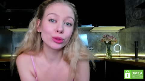 Next stream - 2 dec -  online show from 21, 1, 2025