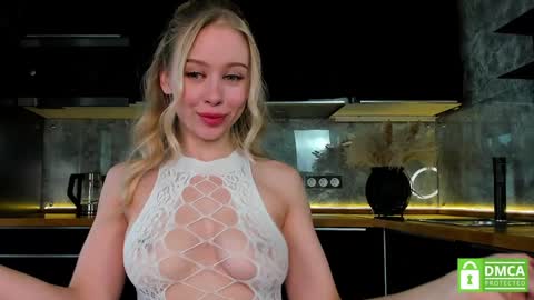 Next stream - 2 dec -  online show from 26, 1, 2025