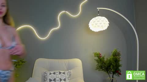 Next stream - 2 dec -  online show from 1, 2, 2025