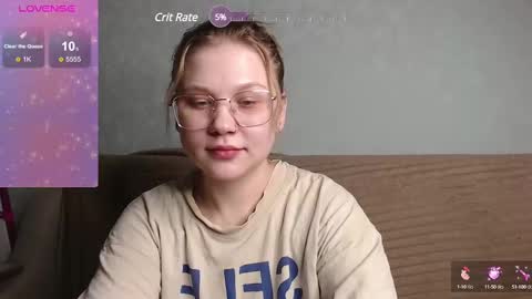 Snapshot of aleksaflirt chatting on 2, 2, 2025 Aleksa online show from 2, 2, 2025