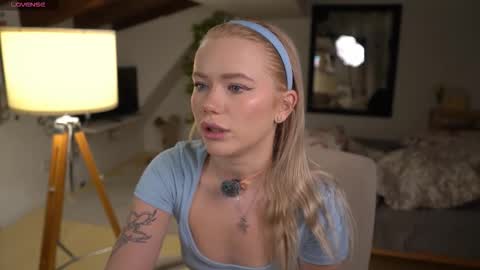 Lexi online show from 30, 11, 2025