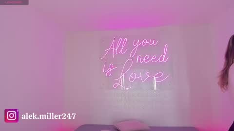 Snapshot of aleksandra_miller chatting on 25, 9, 2025 Aleksandra online show from 25, 9, 2025