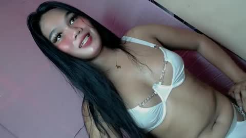 Snapshot of alena_sanggre69 chatting on 8, 1, 2025 Kimmygirl online show from 8, 1, 2025