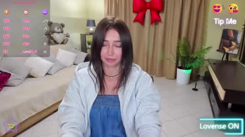 AlenaCoplan online show from 20, 4, 2026