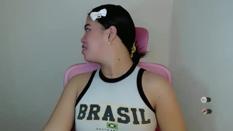 alesha_vibe_me online show from 2, 5, 2026