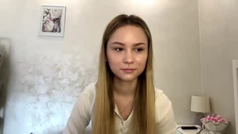 Snapshot of aleshiavavro chatting on 25, 3, 2026 Alesh online show from 25, 3, 2026