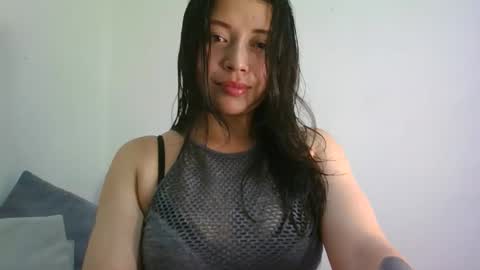 Snapshot of aleska_dollx chatting on 5, 5, 2026 QUEEN OFF MILk IM BACK 15 NOV online show from 5, 5, 2026