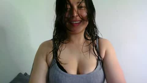 Snapshot of aleska_dollx chatting on 5, 5, 2026 QUEEN OFF MILk IM BACK 15 NOV online show from 5, 5, 2026