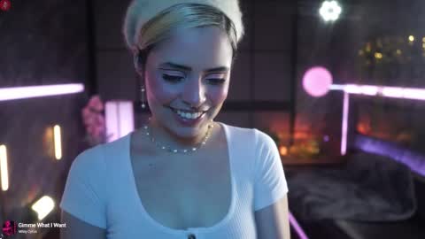 Snapshot of alessa_goreng chatting on 11, 10, 2025 Alessa Goreng online show from 11, 10, 2025