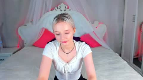 alessakiss online show from 28, 6, 2026