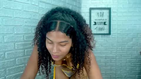 IM ALESSANDRA online show from 20, 2, 2025