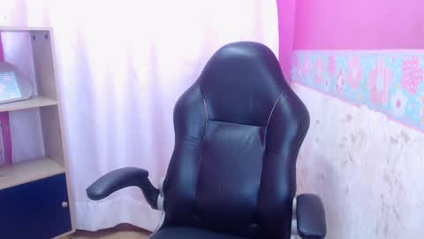 IM ALESSANDRA online show from 20, 2, 2025