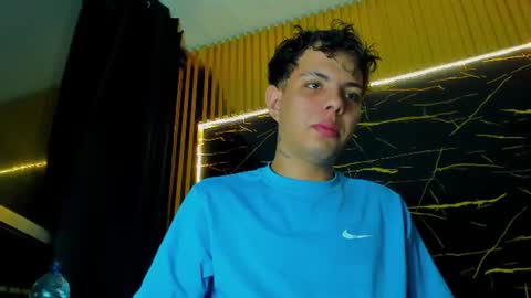Snapshot of alessandro__777 chatting on 2, 7, 2026 Alessandro online show from 2, 7, 2026