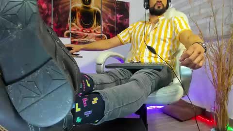 ALESSANDRO  WYE online show from 9, 2, 2025