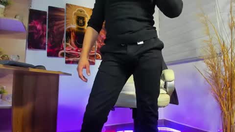 ALESSANDRO  WYE online show from 16, 2, 2025