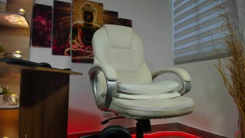 ALESSANDRO  WYE online show from 19, 2, 2025