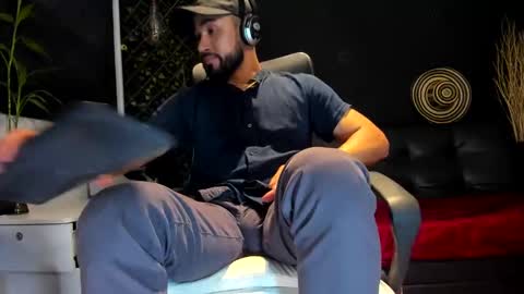 ALESSANDRO  WYE online show from 30, 9, 2025