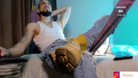 Snapshot of alessandro_dibellucci chatting on 8, 2, 2026 Kciqu3 Independent model online show from 8, 2, 2026