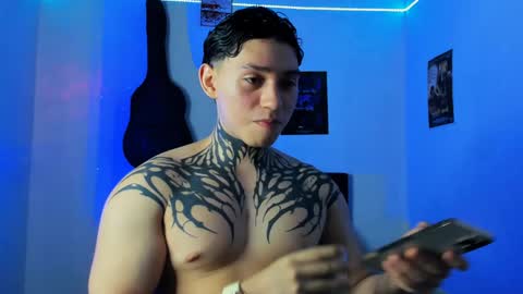 Snapshot of alessandro_wolf chatting on 4, 12, 2024 Alessandro online show from 4, 12, 2024