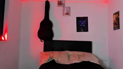 Snapshot of alessandro_wolf chatting on 10, 1, 2025 Alessandro online show from 10, 1, 2025