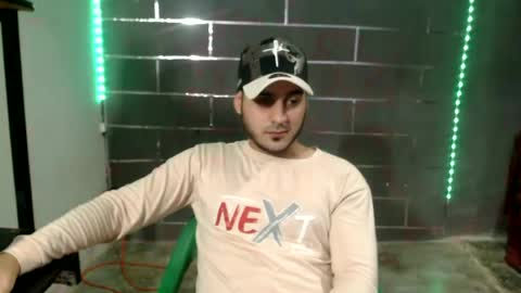 Snapshot of alessandrobooy chatting on 7, 7, 2026 alessandro online show from 7, 7, 2026