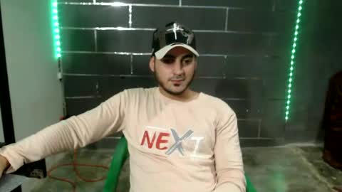 Snapshot of alessandrobooy chatting on 7, 7, 2026 alessandro online show from 7, 7, 2026