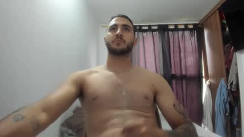 Alessandro online show from 4, 1, 2025