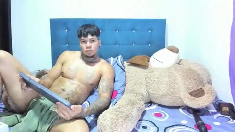 Snapshot of alessia_hot1 chatting on 27, 11, 2025 alessia_hot1 online show from 27, 11, 2025