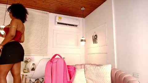 Snapshot of alessia_moon1 chatting on 14, 1, 2026 Alejandra online show from 14, 1, 2026