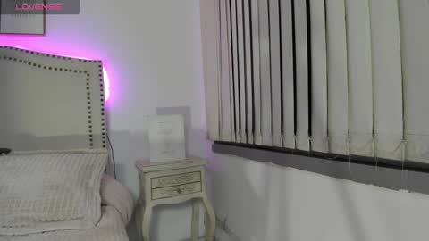 Alessia cruz online show from 13, 2, 2025