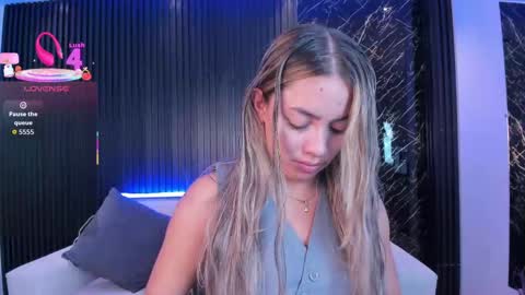 Snapshot of alessia_taylorr chatting on 11, 9, 2025 Alessia  Everyday From 0530 to 1430 Col Time online show from 11, 9, 2025