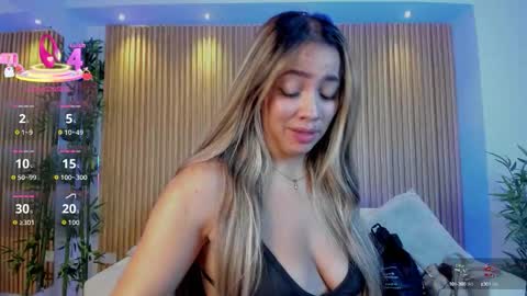 Snapshot of alessia_taylorr chatting on 17, 9, 2025 Alessia  Everyday From 0530 to 1430 Col Time online show from 17, 9, 2025